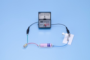 検流計 | Corvet Photo Agency